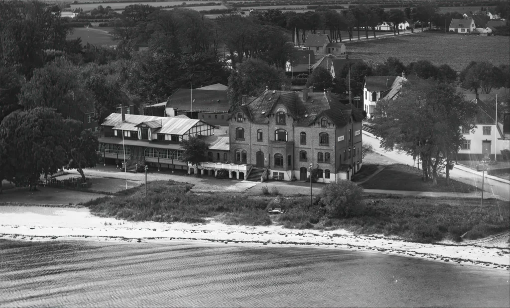 Juni 2023 - Hotellet ca. 1950